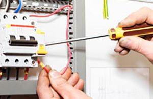 Commercial electrician